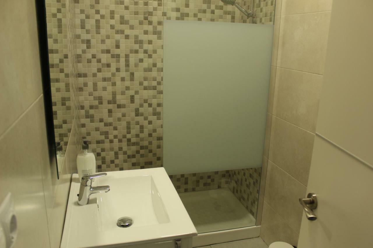 Apartamento Jardines De Cuenca Ronda Ngoại thất bức ảnh