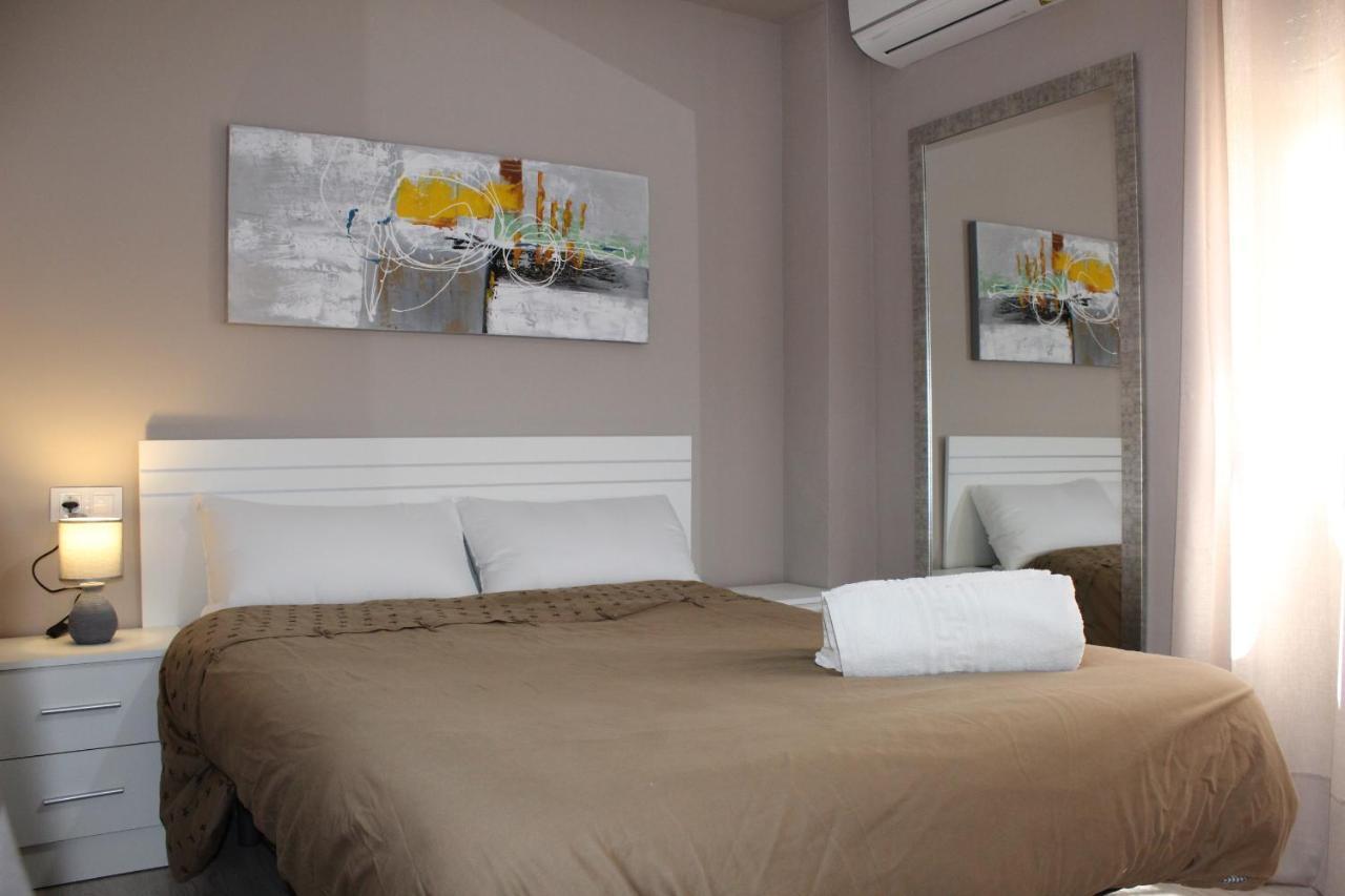 Apartamento Jardines De Cuenca Ronda Ngoại thất bức ảnh